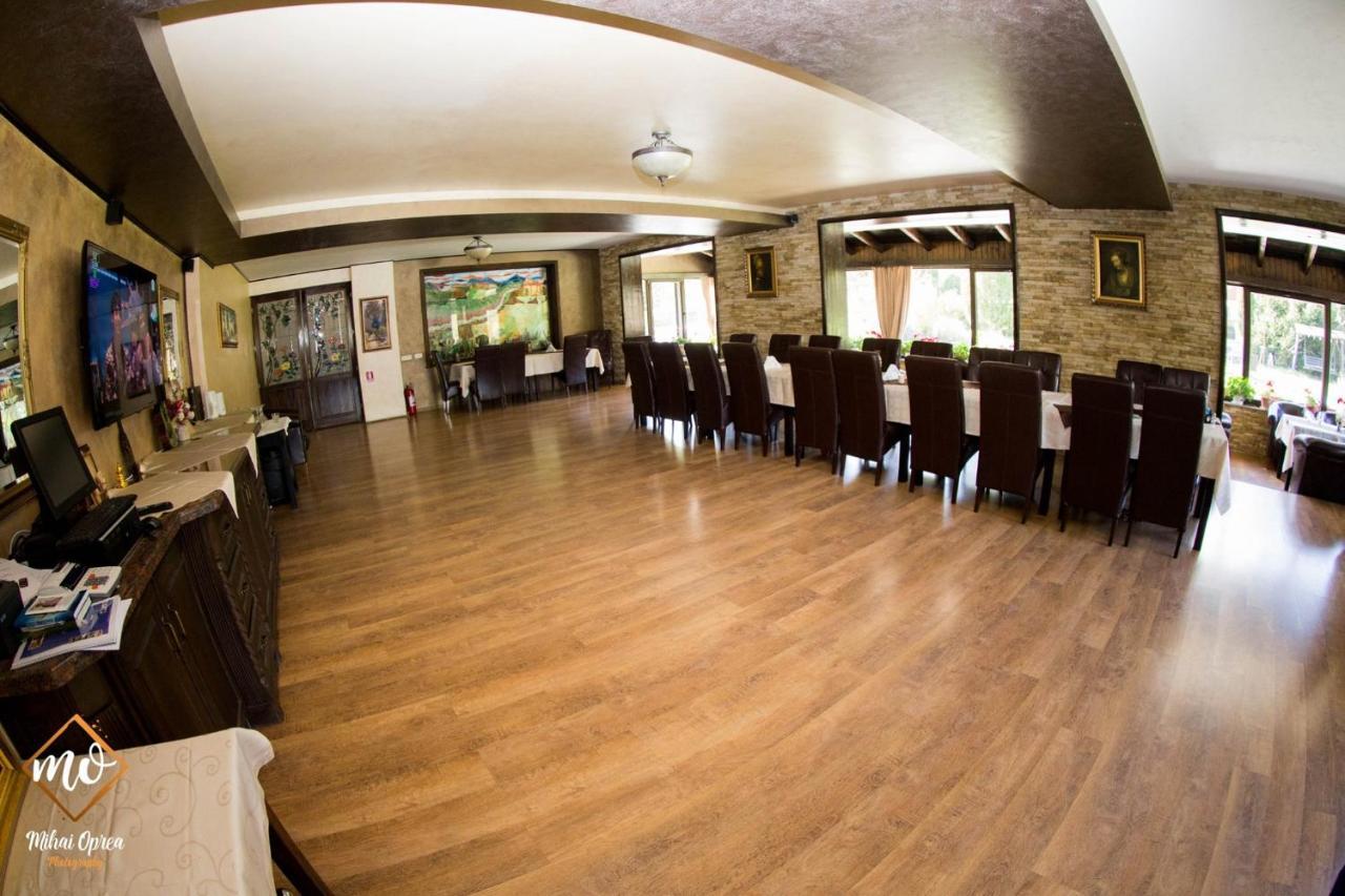 Hanul Simon Pensiune & Restaurant Bran  Luaran gambar