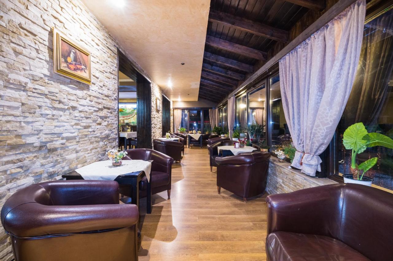 Hanul Simon Pensiune & Restaurant Bran  Luaran gambar