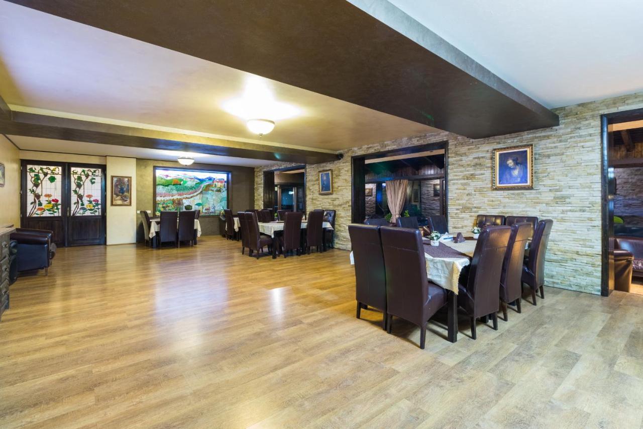 Hanul Simon Pensiune & Restaurant Bran  Luaran gambar